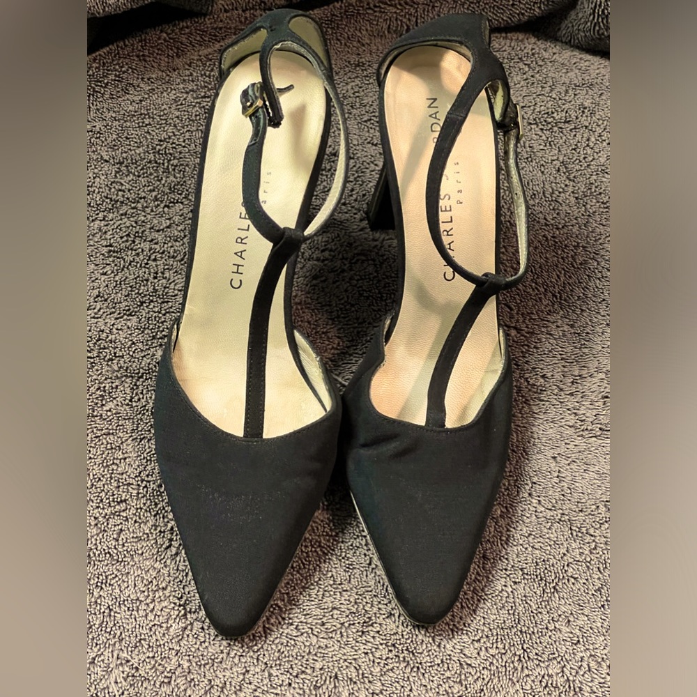 Vintage Charles Jourdan Paris sz 6.5, 4 inch heels.